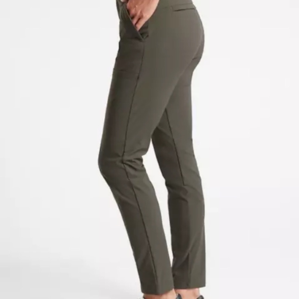 Athleta Wander Stash Skinny Olive Green Stretch Pockets Pant Hiking Outdoor 4T - Picture 5 of 14
